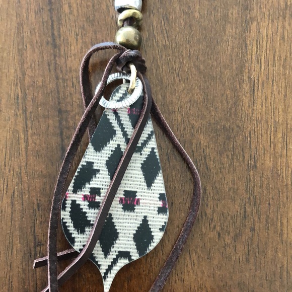 Color by Amber long necklace - Picture 7 of 7